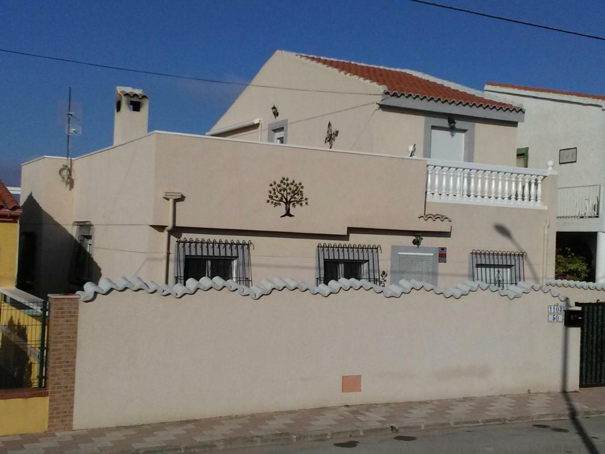 La Marina Bed & Breakfast Экстерьер фото